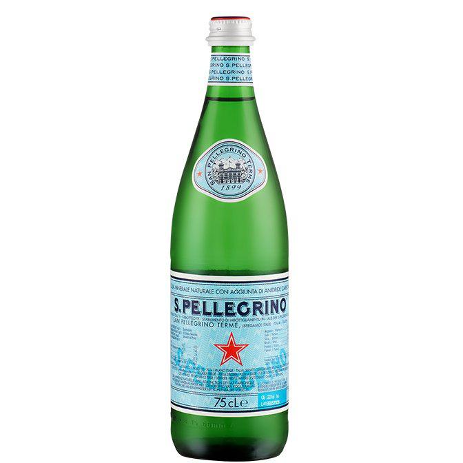 Evian Natürliches Mineralwasser